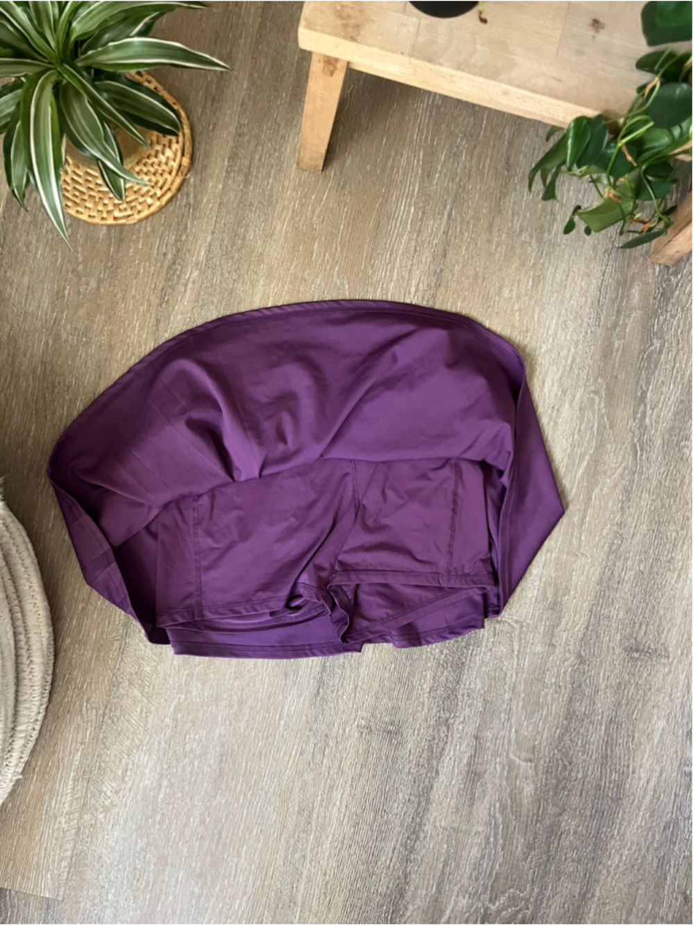 Girls' MOVE THEOLOGY Purple Skater Skirt S - Mini Tennis Skirt - Picture 5 of 10